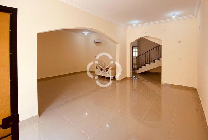 52960355 - Property Image 2