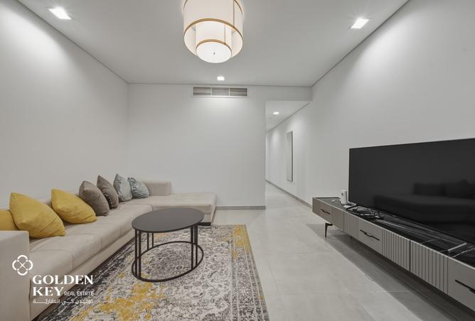 1003913 - Property Image 2