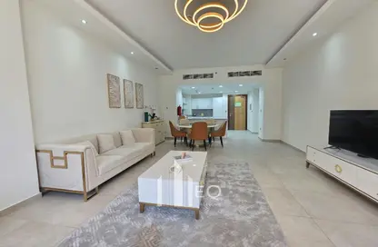 Apartment - 1 Bedroom - 1 Bathroom for rent in Lusail Marina Heights - Marina District - Lusail