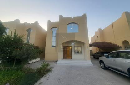 Compound - 3 Bedrooms - 3 Bathrooms for rent in Al Thumama - Al Thumama - Doha