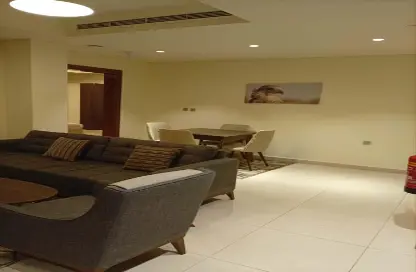 Apartment - 1 Bedroom - 2 Bathrooms for rent in Burj Al Marina - Marina District - Lusail