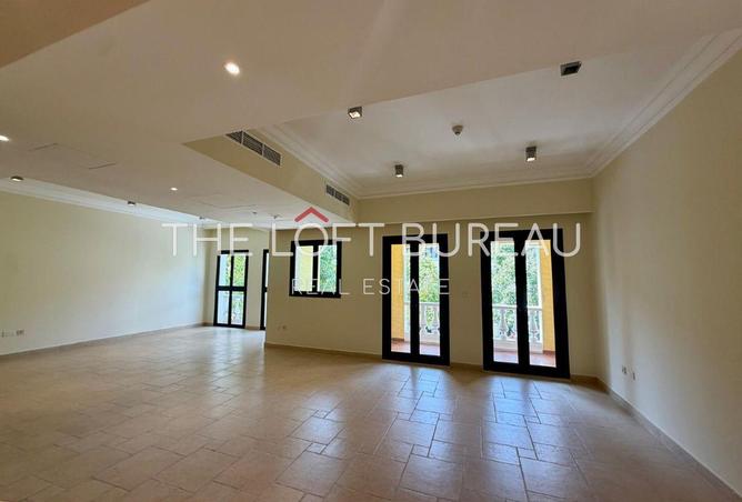 52546022 - Property Image 2