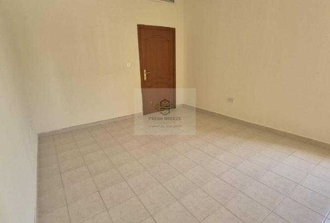 54007185 - Property Image 3