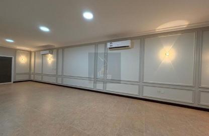 Compound - 5 Bedrooms - 4 Bathrooms for rent in Al Thumama - Al Thumama - Doha