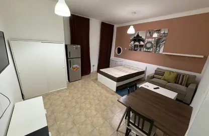 Apartment - 1 Bathroom for rent in Al Hanaa Street - Al Gharrafa - Doha Apartment - 1 Bathroom for rent in Al Hanaa Street - Al Gharrafa - Doha