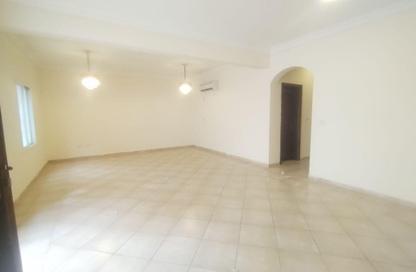 Villa - 5 Bedrooms - 6 Bathrooms for rent in Maamoura Villas - Al Maamoura - Doha