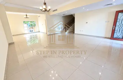 Compound - 4 Bedrooms - 4 Bathrooms for rent in Umm Al Seneem Street - Ain Khaled - Doha