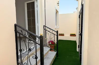 شقة - 2 غرف نوم - 2 حمامات للايجار في الوكير - الوكير - الوكرة