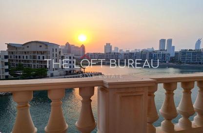 Apartment - 3 Bedrooms - 4 Bathrooms for rent in Mercato - Qanat Quartier - The Pearl Island - Doha