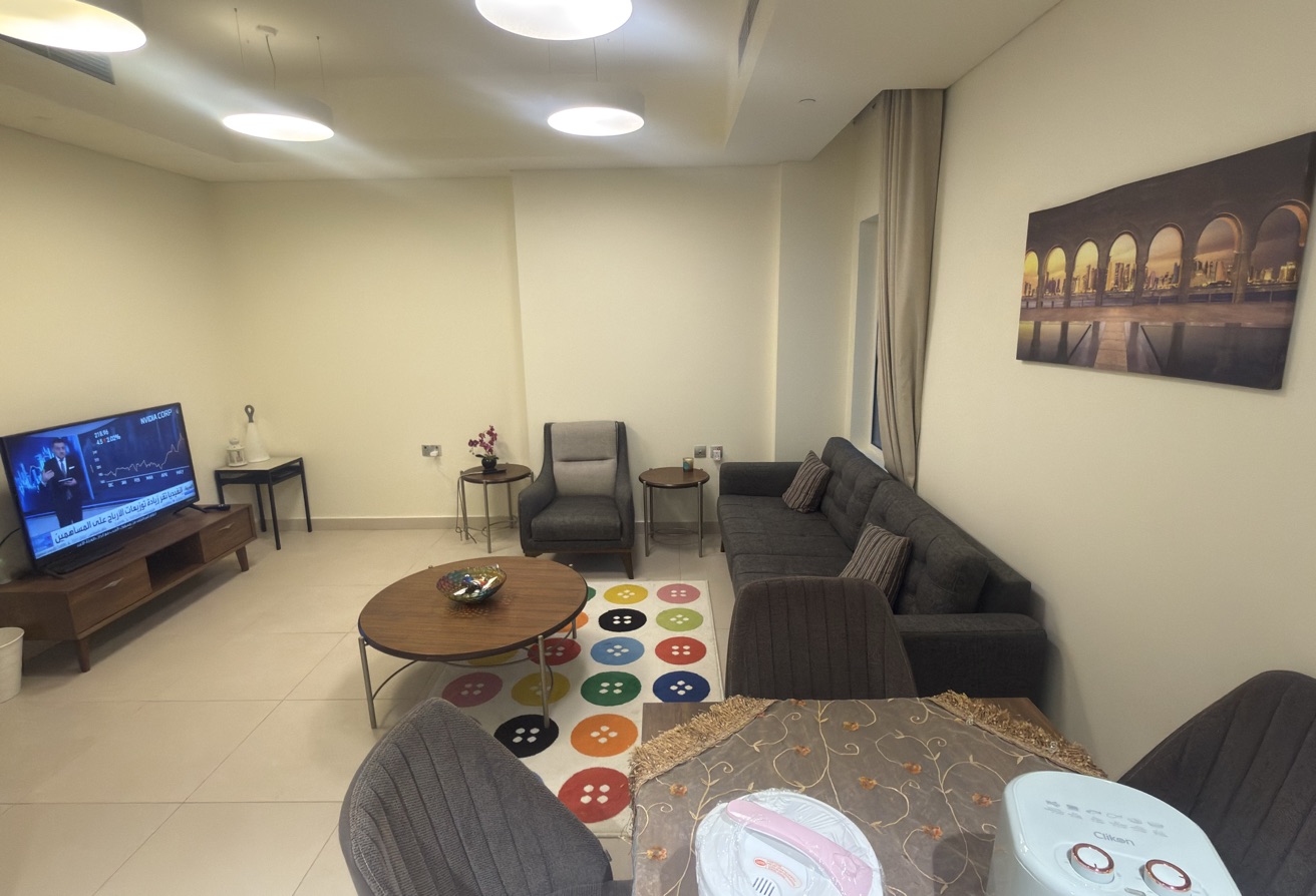 Finest Furnished 1Bhk+Balcony Marina,Lusail thumbnail 5