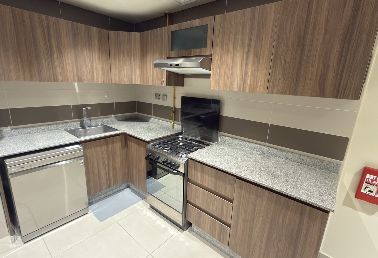 Finest Furnished 1Bhk+Balcony Marina,Lusail thumbnail 8