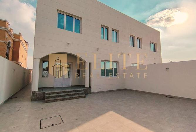 51238028 - Property Main Image