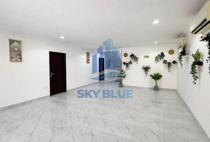 56415202 - Property Image 2