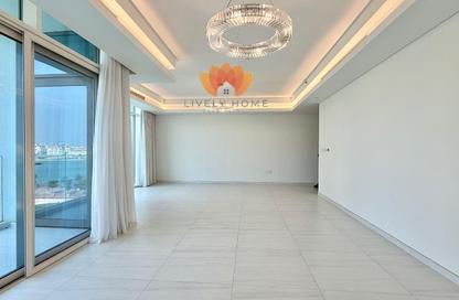 Apartment - 3 Bedrooms - 4 Bathrooms for rent in Crystal Residence - Gewan Island - The Pearl Island - Doha