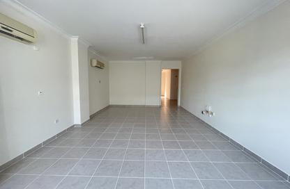 Apartment - 3 - 3 for rent in Anas Street - Fereej Bin Mahmoud North - Fereej Bin Mahmoud - Doha Apartment - 3 - 3 for rent in Anas Street - Fereej Bin Mahmoud North - Fereej Bin Mahmoud - Doha