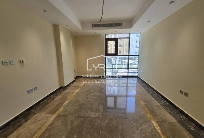 1003715 - Property Image 3