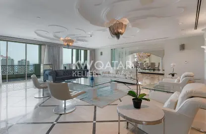 Apartment - 7 Bedrooms - 7+ Bathrooms for rent in Viva West - Viva Bahriyah - The Pearl Island - Doha