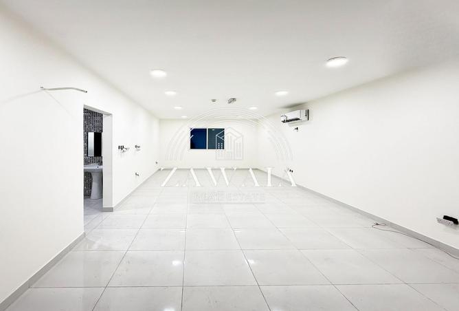 55226178 - Property Image 2