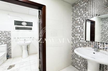 Apartment - 3 Bedrooms - 3 Bathrooms for rent in Najma 28 - Ibn Dirhem Street - Najma - Doha