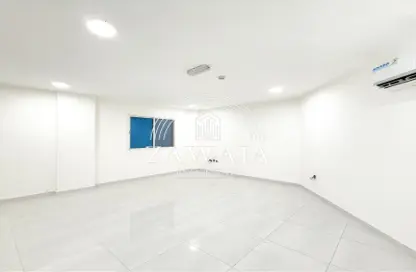 Apartment - 3 Bedrooms - 3 Bathrooms for rent in Najma 28 - Ibn Dirhem Street - Najma - Doha