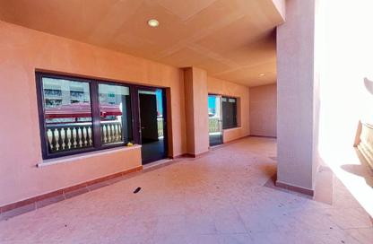 Apartment - 1 Bedroom - 2 Bathrooms for rent in East Porto Drive - Porto Arabia - The Pearl Island - Doha