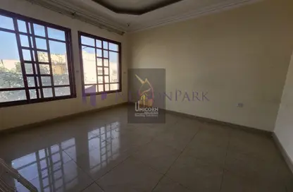 Villa - 6 Bedrooms - 6 Bathrooms for rent in Ain Khaled - Doha