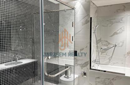 Apartment - 1 Bedroom - 1 Bathroom for rent in Lusail Marina Heights - Marina District - Lusail