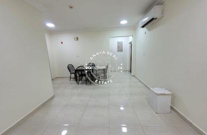 Apartment - 2 Bedrooms - 2 Bathrooms for rent in Old Airport Road - Old Airport Road - Doha