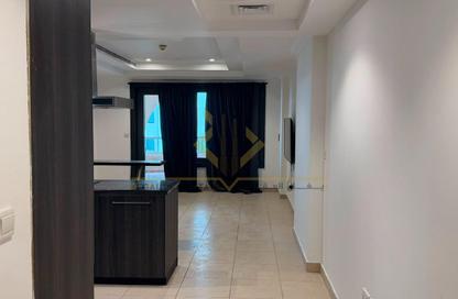 Apartment - Studio - 1 Bathroom for rent in West Porto Drive - Porto Arabia - The Pearl Island - Doha
