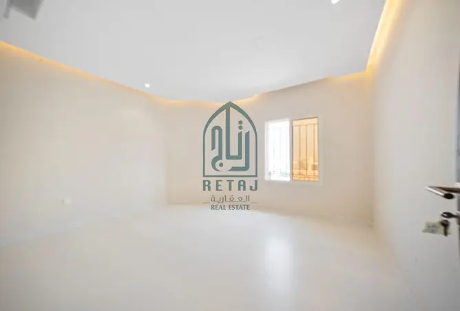 1031916 - Property Image 2