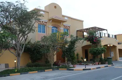 مجمع سكني - 4 غرف نوم - 5 حمامات للايجار في شارع الوعب - الوعب - الدوحة