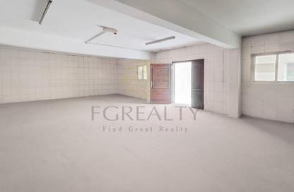Labor Camp - Studio - 5 Bathrooms for sale in Industrial Area 4 - Industrial Area - Industrial Area - Doha