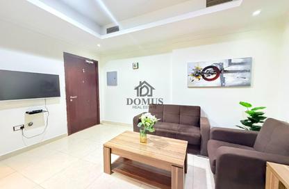 Apartment - 1 Bedroom - 2 Bathrooms for rent in Salaja Street - Doha Al Jadeed - Doha