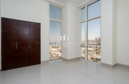 Apartment - 2 Bedrooms - 2 Bathrooms for rent in Lusail Marina Heights - Marina District - Lusail