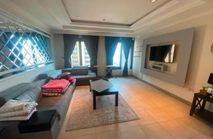 Apartment - 1 Bedroom - 2 Bathrooms for rent in East Porto Drive - Porto Arabia - The Pearl Island - Doha Apartment - 1 Bedroom - 2 Bathrooms for rent in East Porto Drive - Porto Arabia - The Pearl Island - Doha