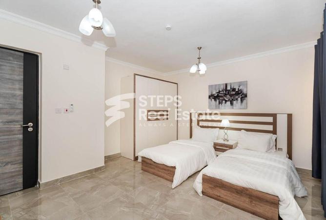 51998605 - Property Image 3