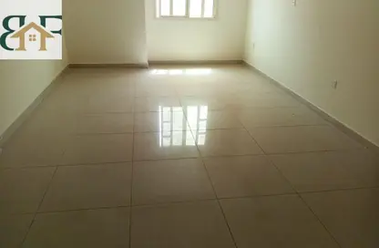 Apartment - 2 Bedrooms - 2 Bathrooms for rent in Al Mansoura - Doha