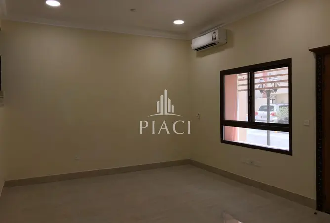 57833094 - Property Image 2