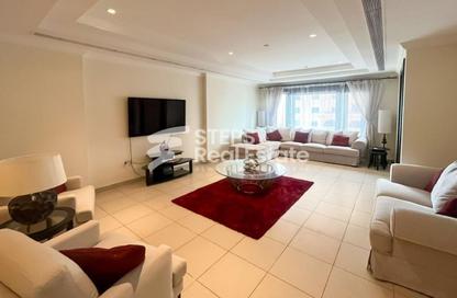 Apartment - 1 Bedroom - 2 Bathrooms for rent in East Porto Drive - Porto Arabia - The Pearl Island - Doha