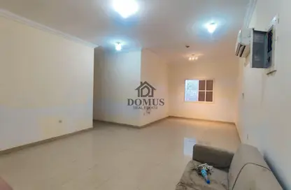 Apartment - 2 Bedrooms - 2 Bathrooms for rent in Anas Street - Fereej Bin Mahmoud North - Fereej Bin Mahmoud - Doha