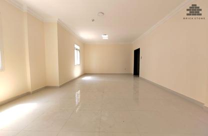 Apartment - 3 Bedrooms - 3 Bathrooms for rent in Al Sadd Road - Al Sadd - Doha