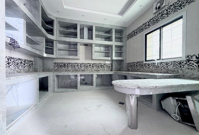 56825041 - Property Main Image