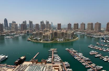 Apartment - 2 Bedrooms - 3 Bathrooms for rent in Tower 28 - Porto Arabia - The Pearl Island - Doha Apartment - 2 Bedrooms - 3 Bathrooms for rent in Tower 28 - Porto Arabia - The Pearl Island - Doha