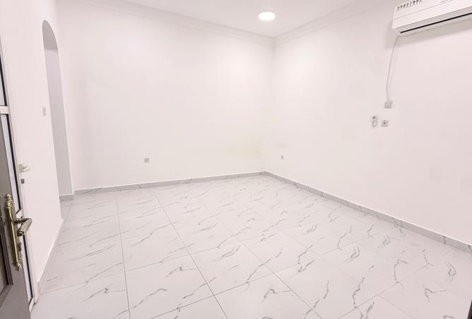 1004427 - Property Main Image