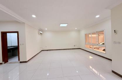 مجمع سكني - 4 - 5 للايجار في شارع سوق الجملة - أبو هامور - الدوحة مجمع سكني - 4 - 5 للايجار في شارع سوق الجملة - أبو هامور - الدوحة