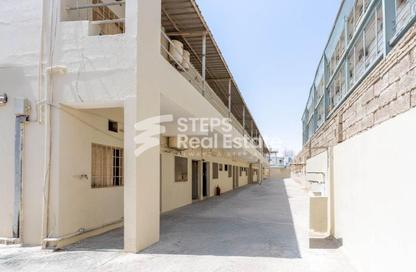 Warehouse - Studio - 7+ Bathrooms for rent in Industrial Area 1 - Industrial Area - Doha