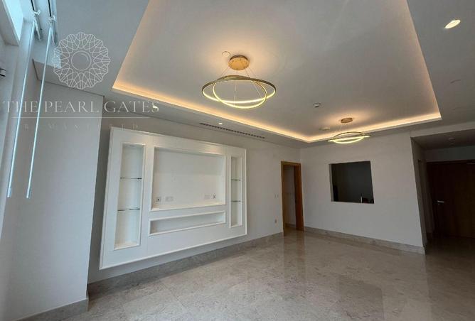 53008021 - Property Image 3