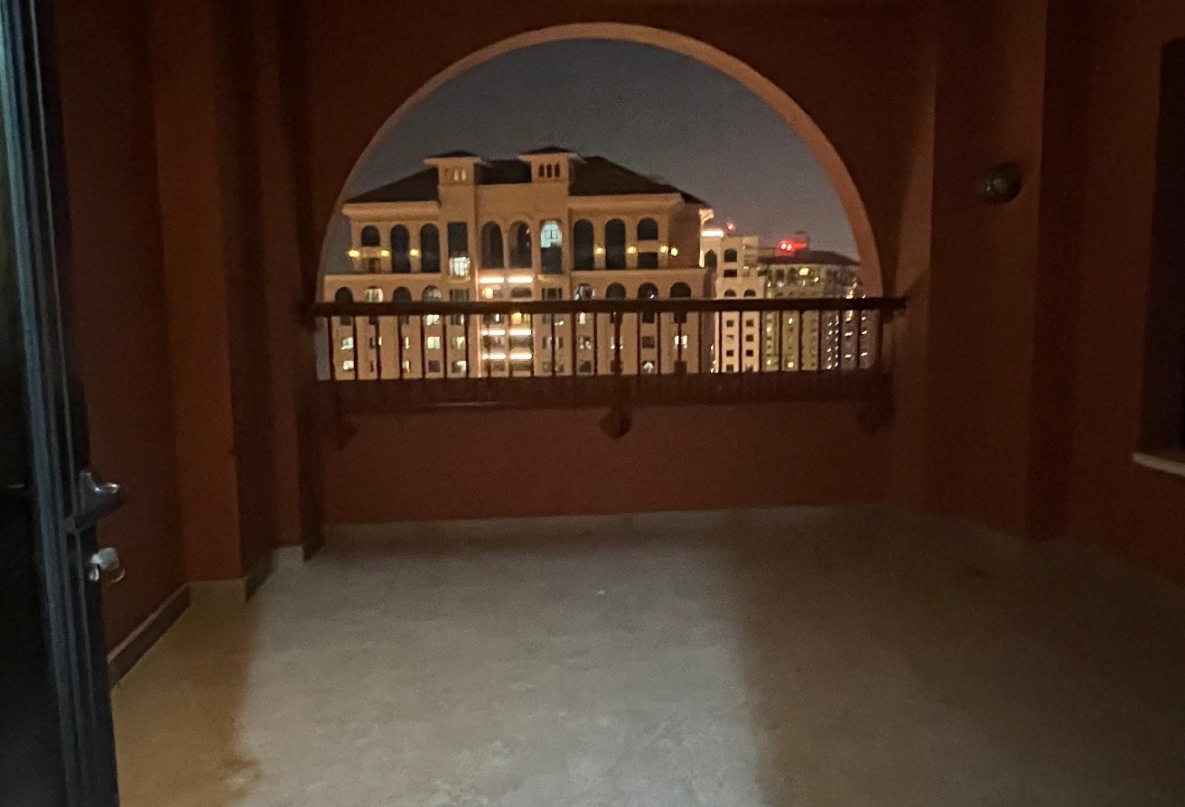 2BHK Semi Furnished | Marina view | Porto Arabia thumbnail 4