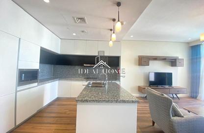 Apartment - 2 Bedrooms - 4 Bathrooms for rent in Floresta Gardens - Floresta Gardens - The Pearl Island - Doha