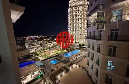 Apartment - 2 Bedrooms - 3 Bathrooms for rent in Floresta Gardens - Floresta Gardens - The Pearl Island - Doha